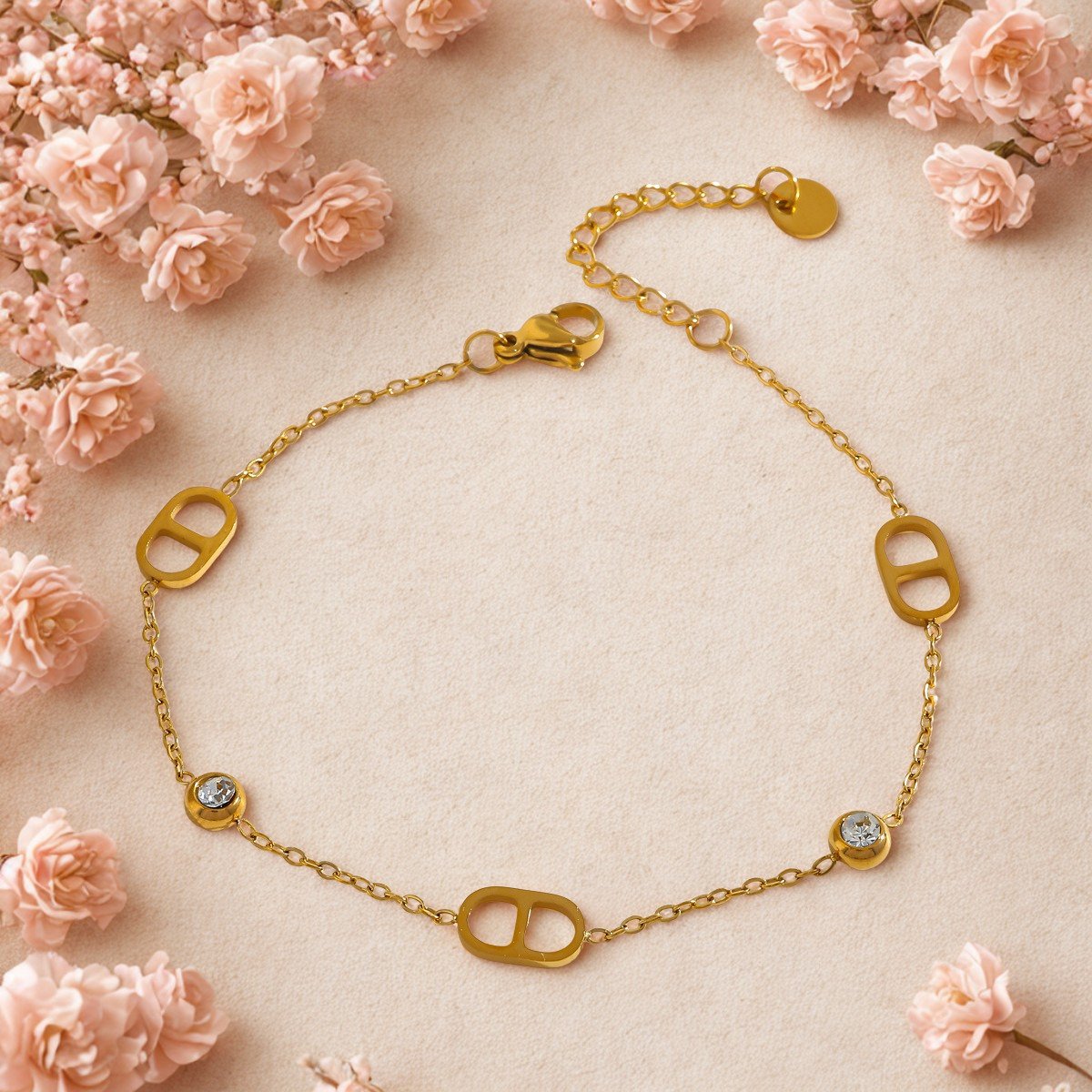 Célia · Le Maillon Doré — Bracelet Chaîne Zircons